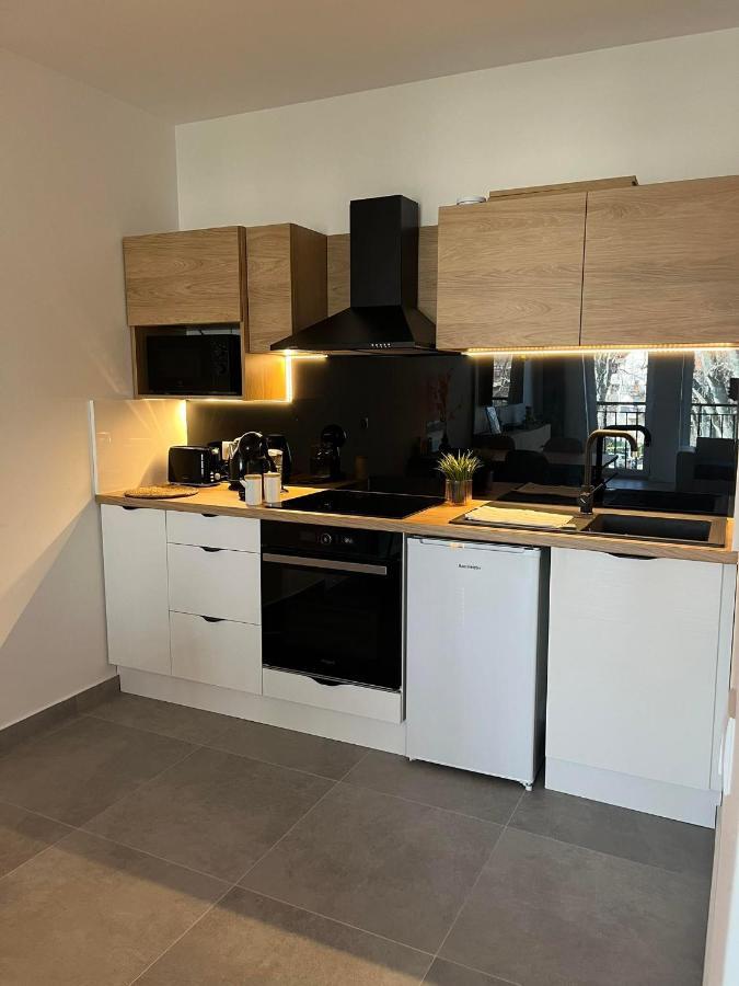 Room In The City 2 Sopron Luaran gambar