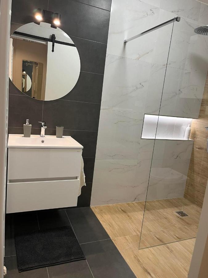 Room In The City 2 Sopron Luaran gambar
